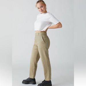 Dickies NWOT high waisted pants